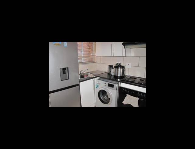 2 BEDROOM APARTMENT FOR SALE IN CLARINA